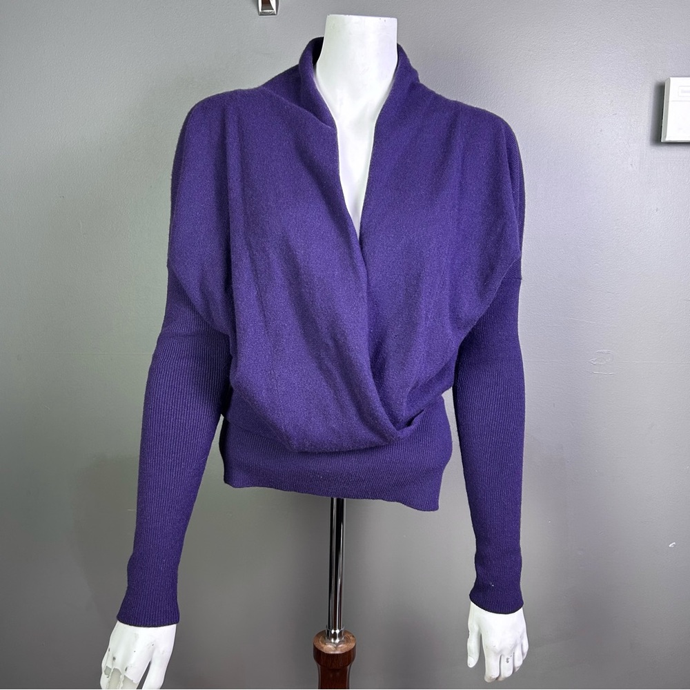 Vince sweater xs cashmere‎ purple deep V Dolaman long faux wrap (Flaw)